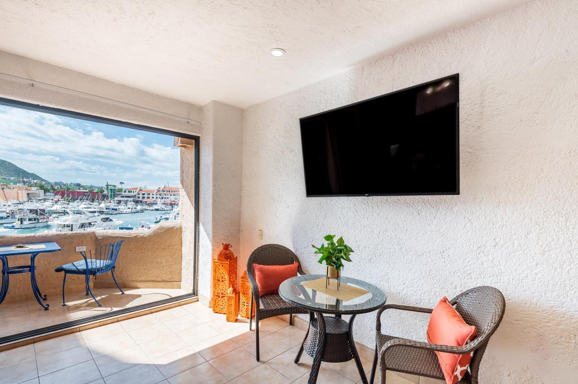 Marina Cabo Plaza Town & Beach Condos Cabo San Lucas Exterior photo